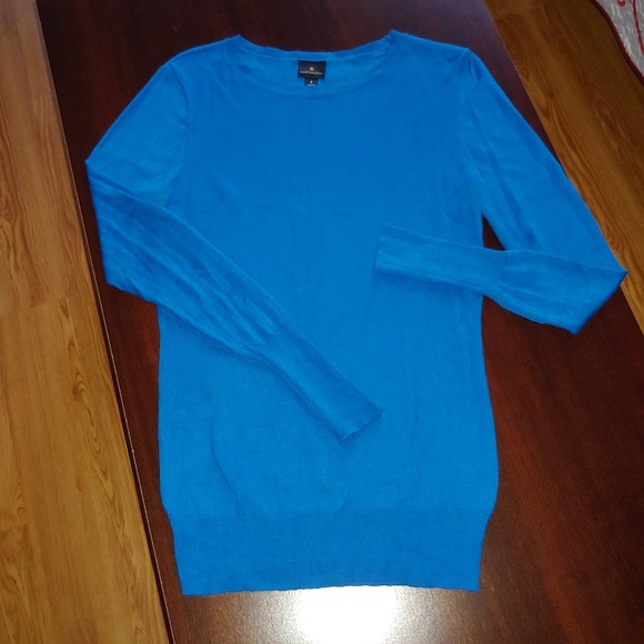 Worthington Sweaters - EUC Worthington Scoopneck Long Sleeve Sweater, S